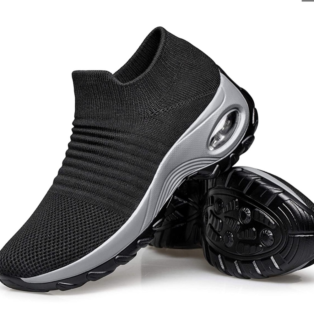 NEW yhoon womens walking shoes.